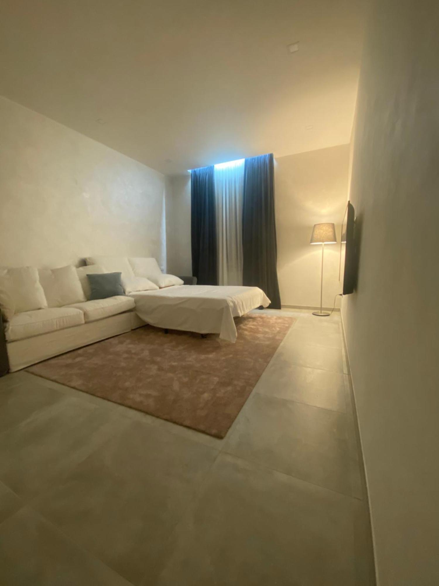 Rifready Apartment Vicino A Aou Careggi, Meyer, Polo Unifi Florencia Exterior foto