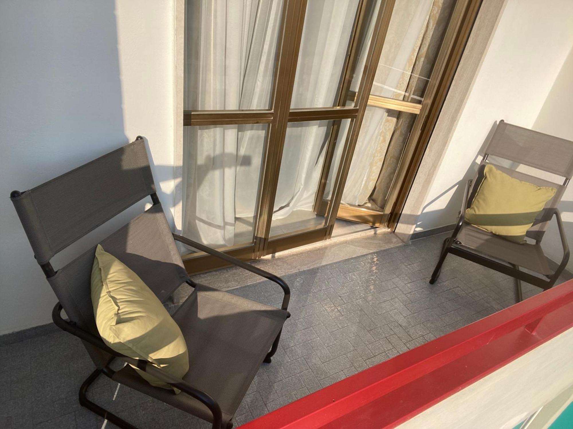 Rifready Apartment Vicino A Aou Careggi, Meyer, Polo Unifi Florencia Exterior foto