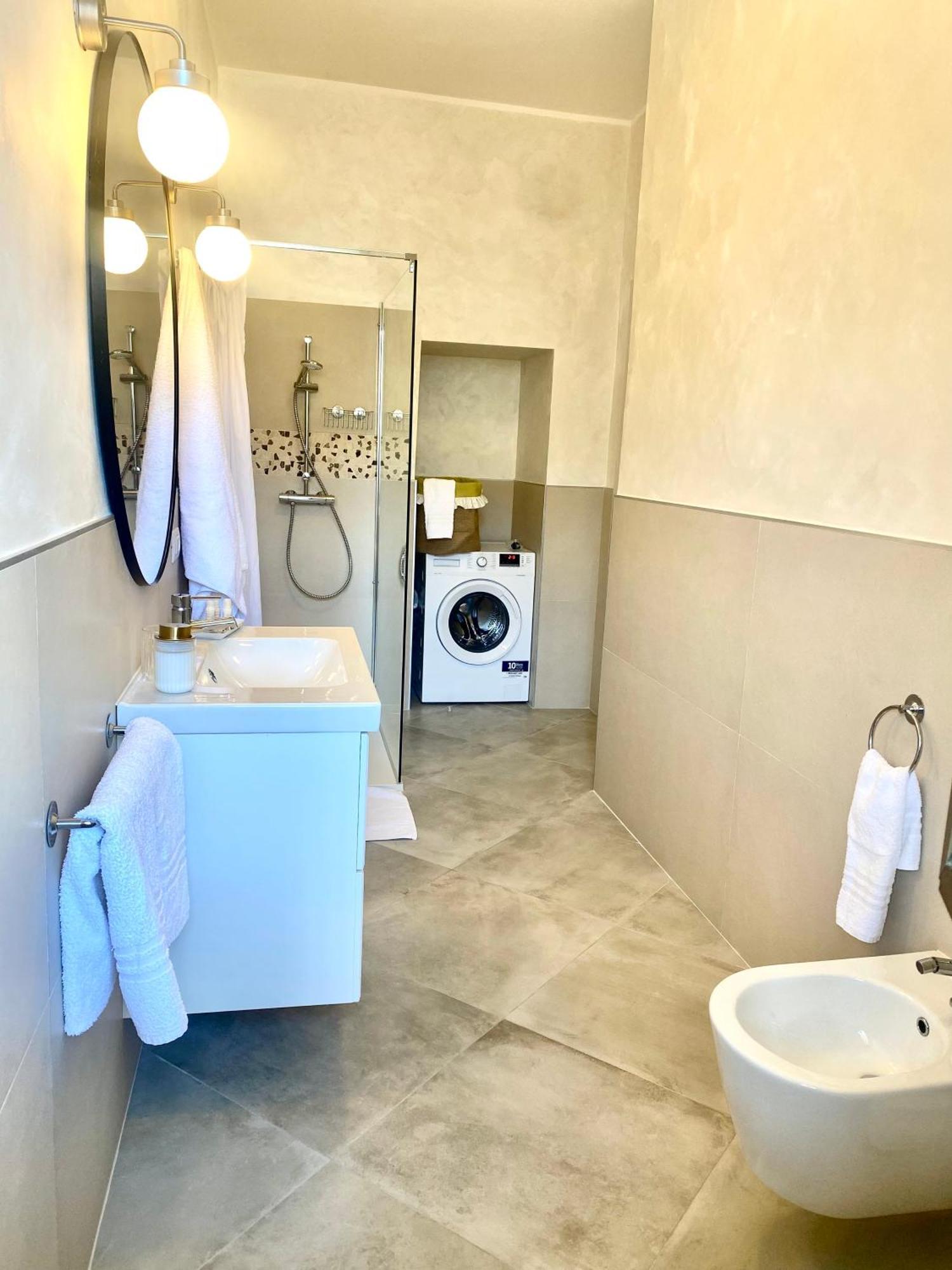 Rifready Apartment Vicino A Aou Careggi, Meyer, Polo Unifi Florencia Exterior foto