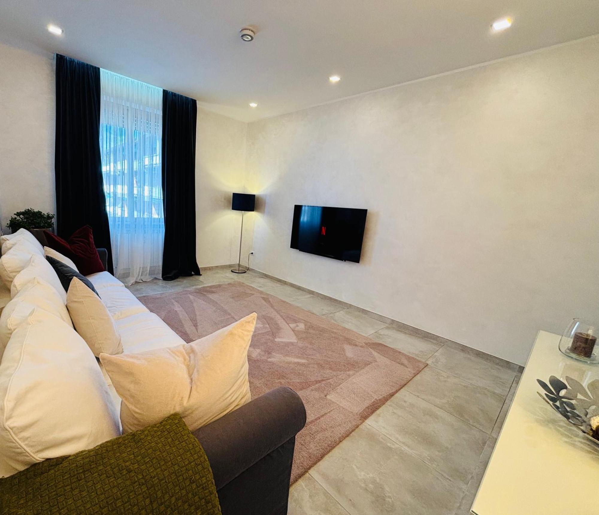 Rifready Apartment Vicino A Aou Careggi, Meyer, Polo Unifi Florencia Exterior foto